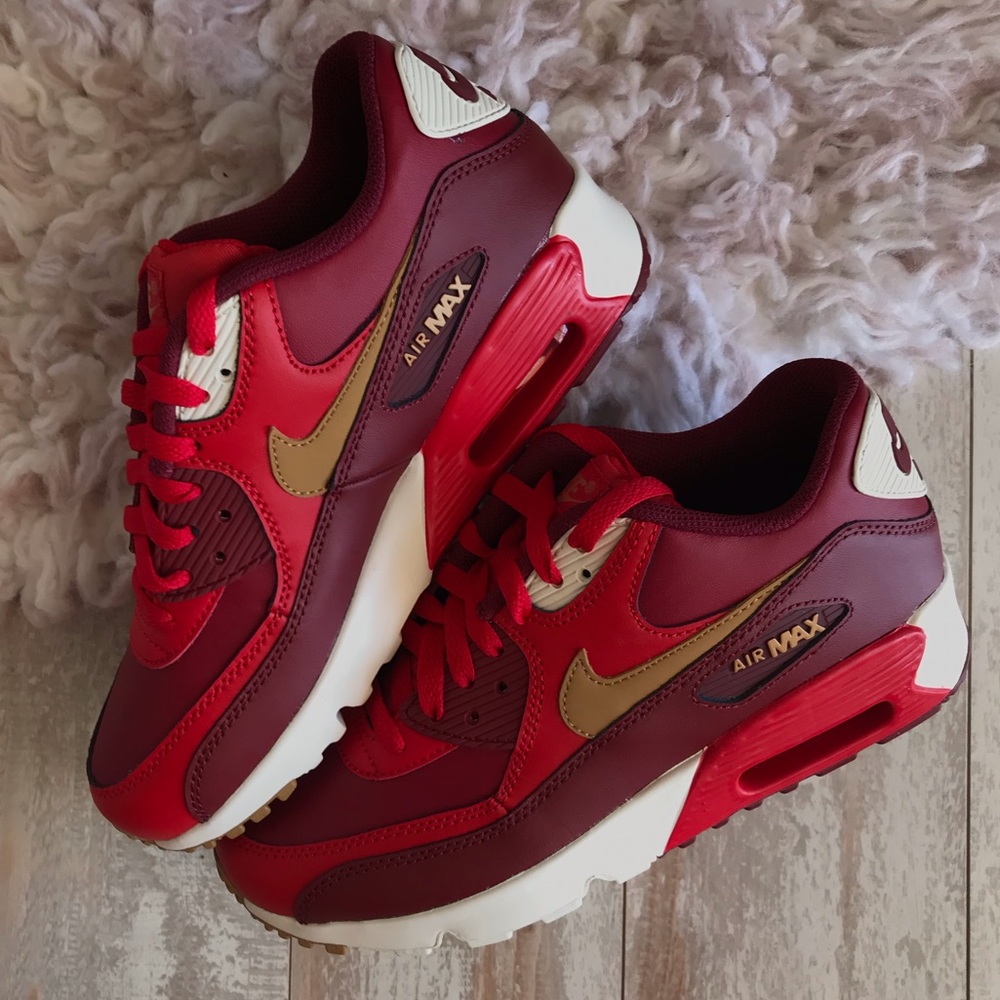 NWT Nike Air Max 90 game red/ Gold - Picture 7 of 7